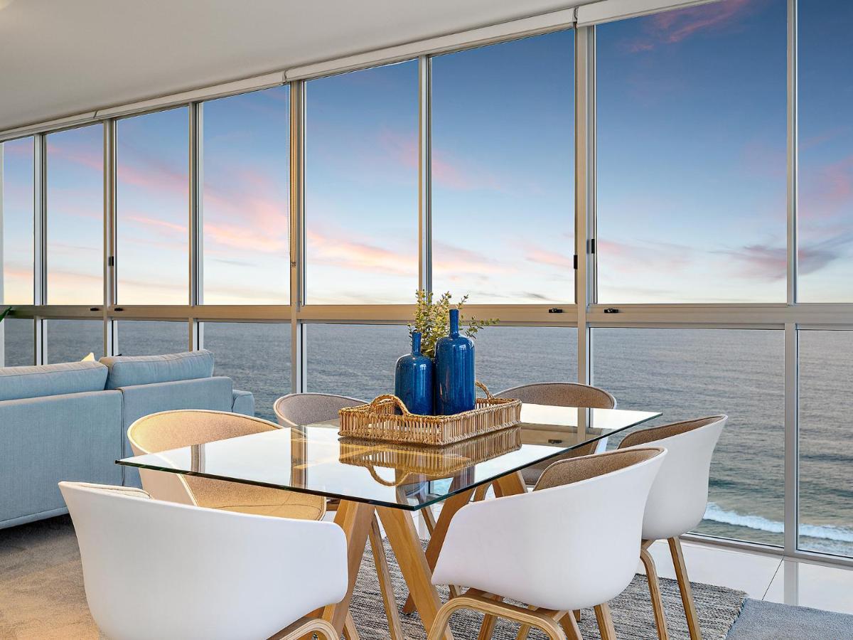Air On Broadbeach Гоулд Коуст Екстериор снимка