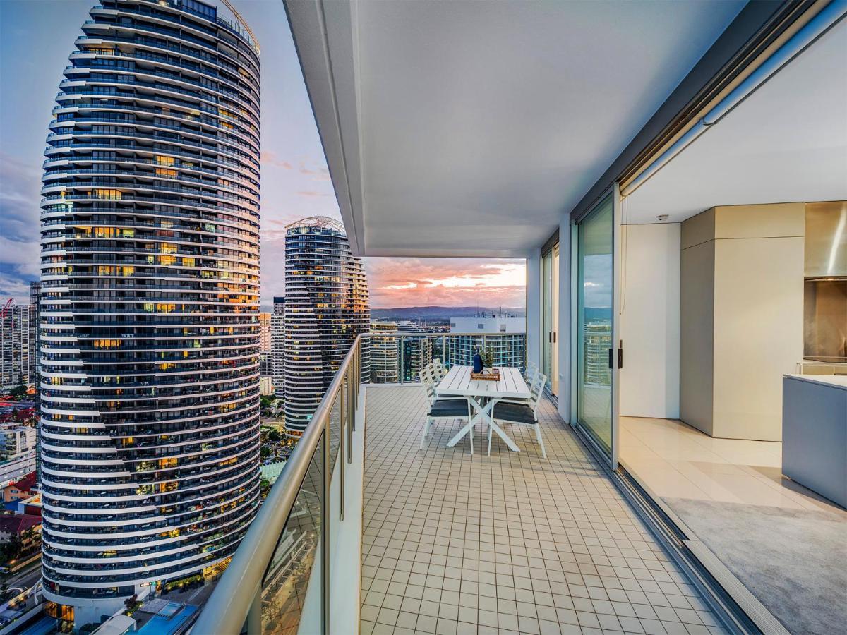 Air On Broadbeach Гоулд Коуст Екстериор снимка