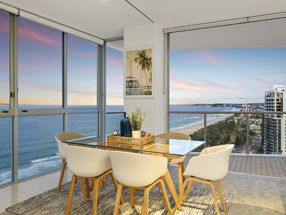 Air On Broadbeach Гоулд Коуст Екстериор снимка