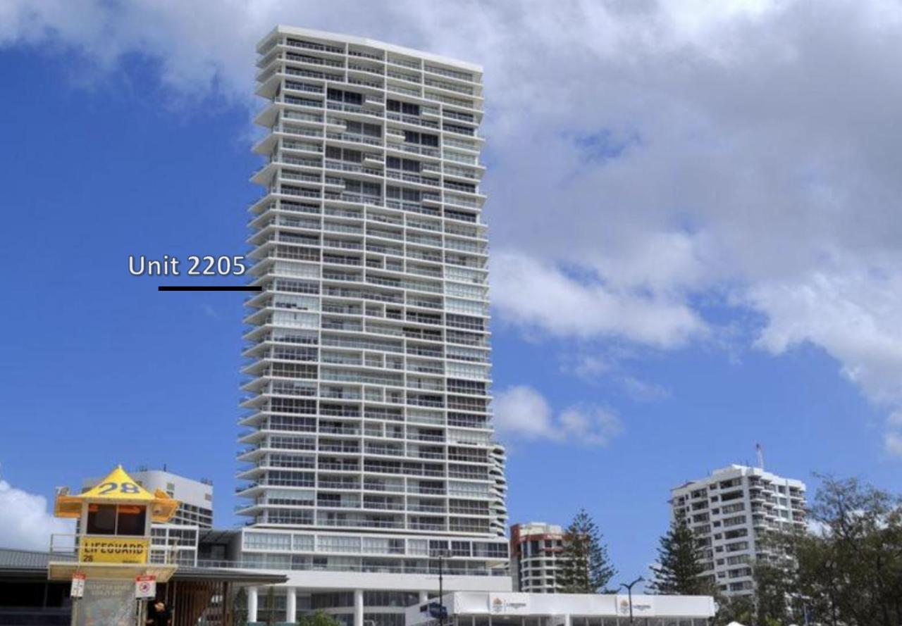 Air On Broadbeach Гоулд Коуст Екстериор снимка